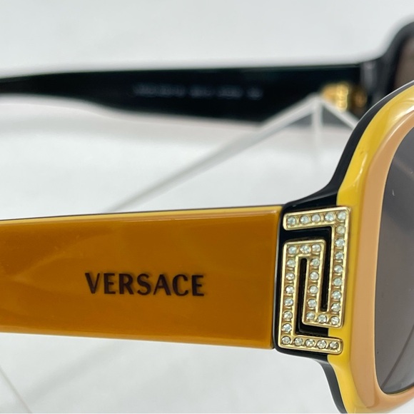 Versace Made in Italy Sunglasses with Lenses Included Mod 4051-B 385/3 57-18-130 - Picture 2 of 8